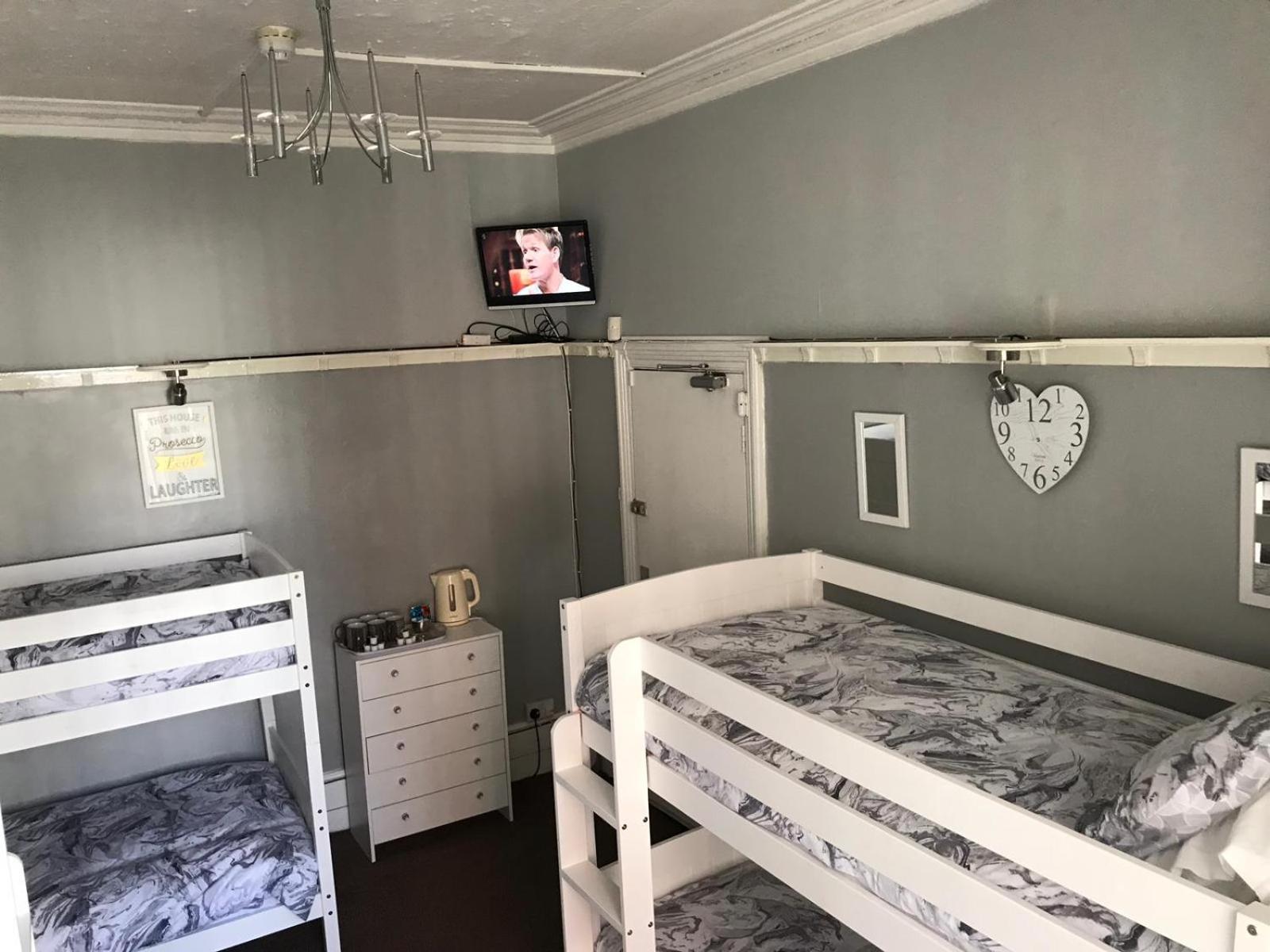 Westbourne House Bed & Breakfast Blackpool Room photo